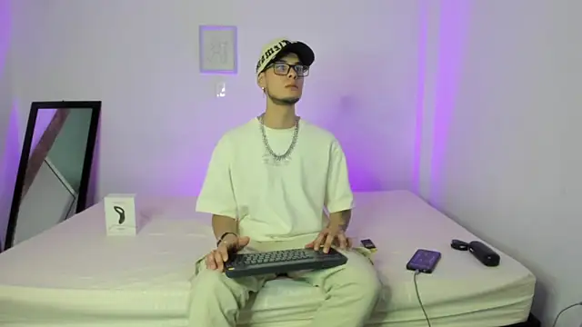 Vlad  night online show from 03-20-26, 03:55