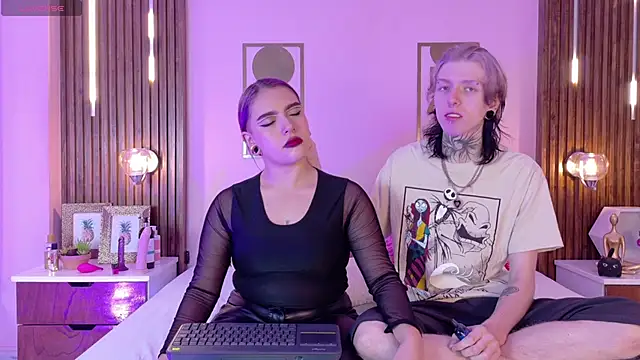 Snapshot of Hanna-Winchester chatting on 02-02-26, 03:27 Hanna-Winchester online show from 02-02-26, 03:27