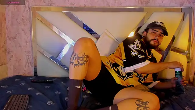 Benny and Mark online show from 02-05-26, 04:06