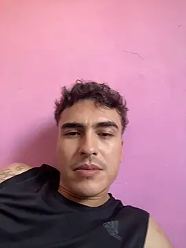 Snapshot of vanilla_Kush chatting on 02-13-26, 06:15 vanilla Kush online show from 02-13-26, 06:15