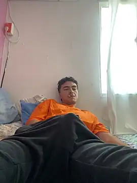 Snapshot of vanilla_Kush chatting on 02-21-26, 04:30 vanilla Kush online show from 02-21-26, 04:30