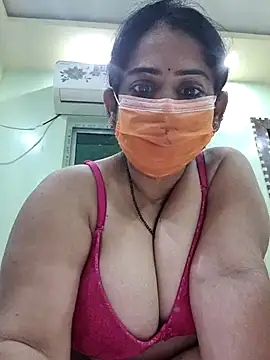 diyam4002 online show from 02-15-26, 07:54