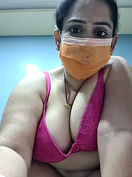 diyam4002 online show from 02-25-26, 09:30