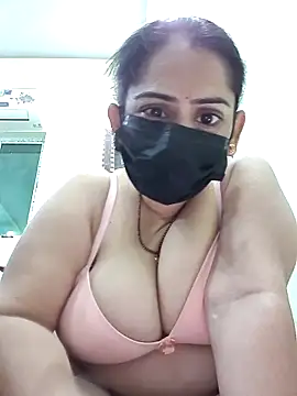 diyam4002 online show from 02-26-26, 02:05