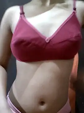 Snapshot of twinkle20 chatting on 02-01-26, 06:45 twinkle20 online show from 02-01-26, 06:45