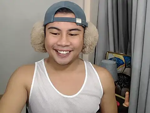 Snapshot of beraldick chatting on 02-26-26, 11:04 beraldick online show from 02-26-26, 11:04