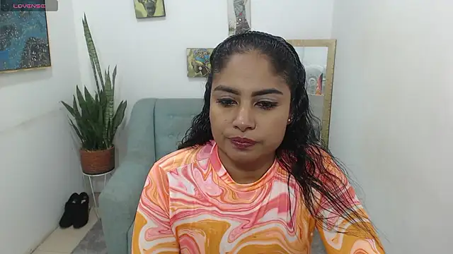 Snapshot of Luna_Fyre chatting on 02-23-26, 06:16 Luna Fyre online show from 02-23-26, 06:16