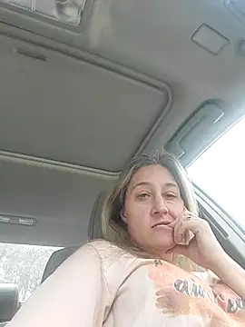 Snapshot of Sunflower0025 chatting on 02-19-26, 06:48 Sunflower0025 online show from 02-19-26, 06:48