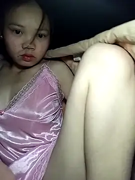 Snapshot of derylove_ chatting on 02-05-26, 05:06 derylove online show from 02-05-26, 05:06