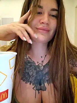 TattooGirlAlia online show from 02-08-25, 11:55