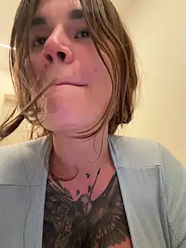 TattooGirlAlia online show from 10-02-25, 06:37