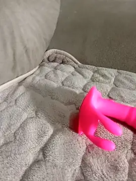 Snapshot of jhenyseducao chatting on 02-25-26, 12:59 jhenyseducao online show from 02-25-26, 12:59