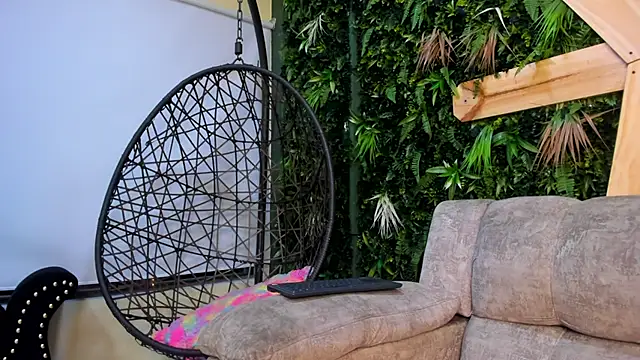 Snapshot of Katana_Rose chatting on 03-02-26, 05:08 Katana Rose online show from 03-02-26, 05:08