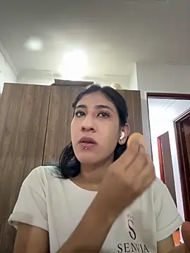 Violet rousse7 online show from 02-22-26, 12:34