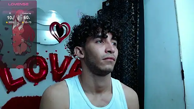 Snapshot of Caius_fox chatting on 02-26-26, 12:26 Caius fox online show from 02-26-26, 12:26