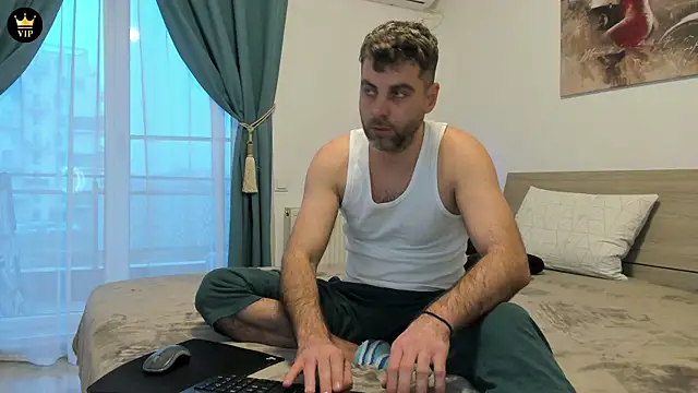 Snapshot of rickysun chatting on 02-06-26, 06:29 rickysun online show from 02-06-26, 06:29