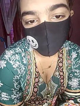 Snapshot of Ms-Nusrat chatting on 02-08-26, 11:24 Ms-Nusrat online show from 02-08-26, 11:24