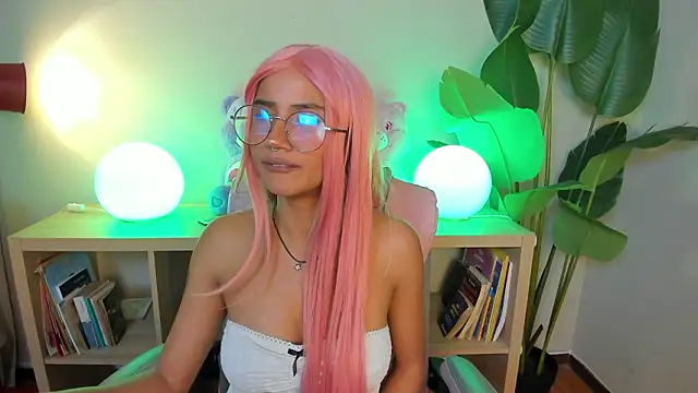 Lia flor online show from 03-02-26, 07:26