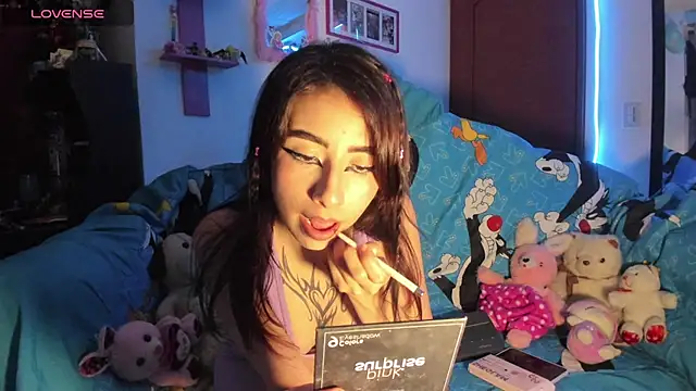 Rebecahart online show from 02-04-26, 04:29