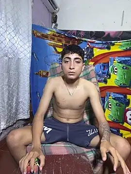 Snapshot of MichaelMiller20261 chatting on 02-04-26, 02:06 MichaelMiller20261 online show from 02-04-26, 02:06