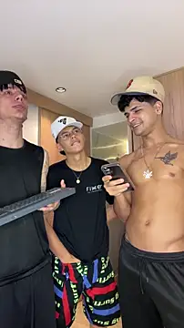 TheBatMansion online show from 03-08-26, 07:06