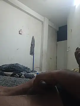 Snapshot of GTX-8194 chatting on 02-20-26, 05:02 GTX-8194 online show from 02-20-26, 05:02