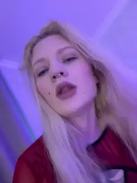 Snapshot of BlondeDoll_ chatting on 02-28-26, 05:19 BlondeDoll online show from 02-28-26, 05:19