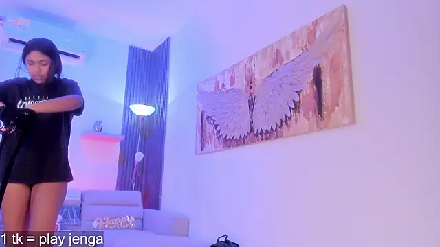 Snapshot of TAHIELA_ chatting on 02-12-26, 11:05 TAHIELA online show from 02-12-26, 11:05