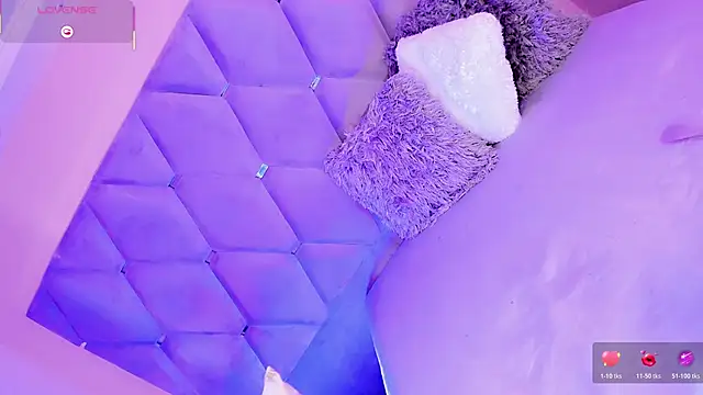 EmmaSweet23 online show from 04-04-26, 08:17