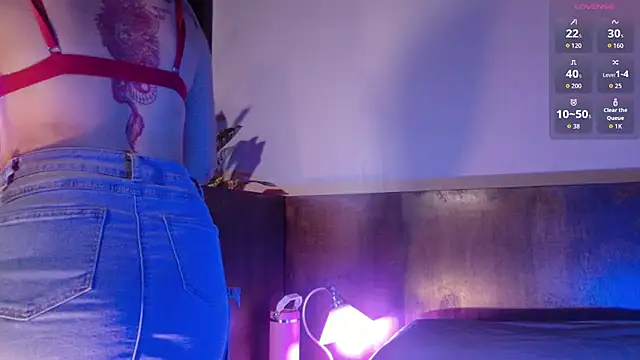 Snapshot of Maddie_fields chatting on 02-20-26, 05:02 Maddie fields online show from 02-20-26, 05:02