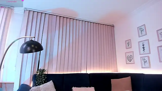 Snapshot of agata_volkov chatting on 03-03-26, 08:26 agata volkov online show from 03-03-26, 08:26