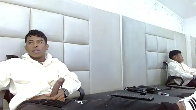 Snapshot of TonnyMarck chatting on 02-22-26, 09:30 TonnyMarck online show from 02-22-26, 09:30