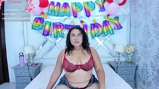 Snapshot of yaragarcia chatting on 02-17-26, 03:47 yaragarcia online show from 02-17-26, 03:47