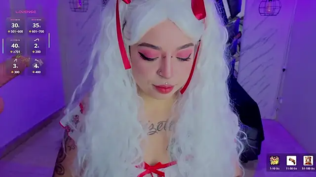 Snapshot of _Vermell_ chatting on 03-03-26, 07:42 Vermell online show from 03-03-26, 07:42