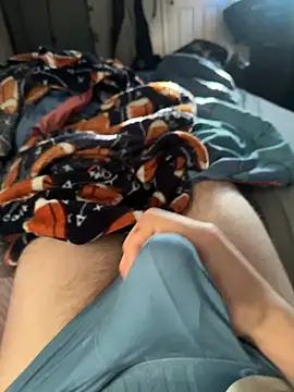 Snapshot of daddy6inch26 chatting on 02-07-26, 01:04 daddy6inch26 online show from 02-07-26, 01:04