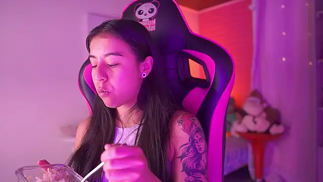 Snapshot of mavi_boo chatting on 02-02-26, 08:29 mavi boo online show from 02-02-26, 08:29