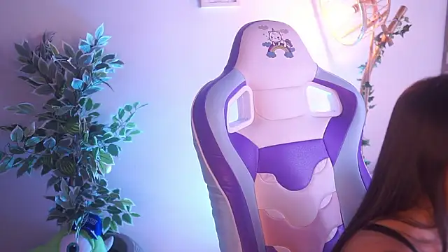 Snapshot of mavi_boo chatting on 02-14-26, 07:05 mavi boo online show from 02-14-26, 07:05