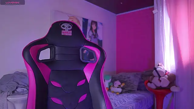 Snapshot of mavi_boo chatting on 02-24-26, 07:45 mavi boo online show from 02-24-26, 07:45