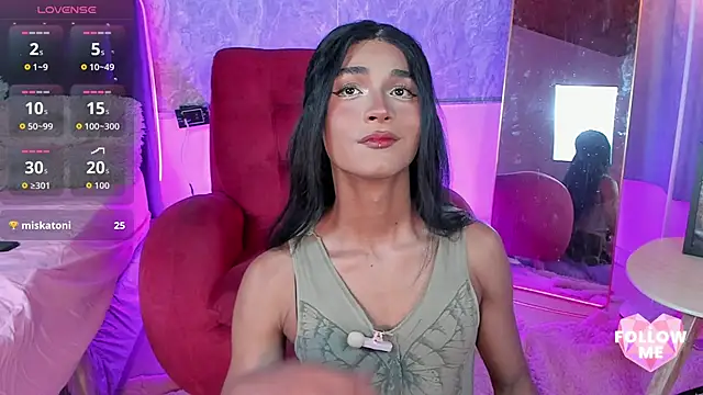 Snapshot of Kaliope_baby chatting on 02-20-26, 04:53 Kaliope baby online show from 02-20-26, 04:53