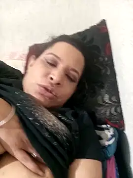 Camil4 milf 1 online show from 03-04-26, 09:37