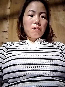 Snapshot of Ella-aa chatting on 02-24-26, 10:08 Ella-aa online show from 02-24-26, 10:08