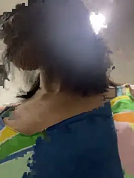 AndiVasquez online show from 04-17-26, 01:14