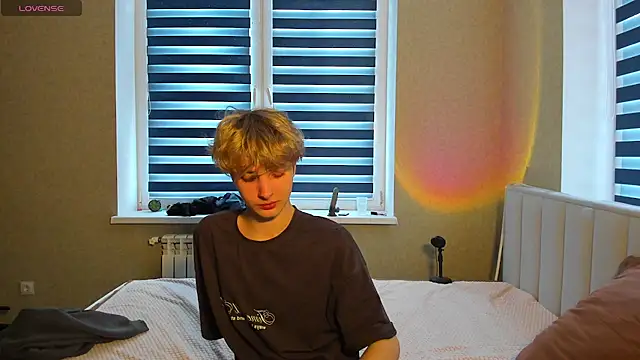 Snapshot of bunnyblush67 chatting on 02-25-26, 07:29 bunnyblush67 online show from 02-25-26, 07:29