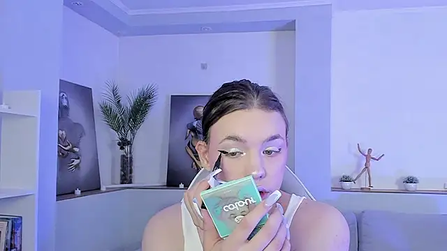 Madison dolly online show from 02-13-26, 02:07