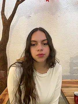 Snapshot of Annie_bonnie_ chatting on 02-13-26, 12:01 Annie bonnie online show from 02-13-26, 12:01