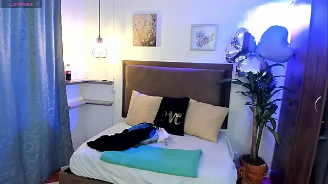 sofy bonnet online show from 02-16-26, 11:39