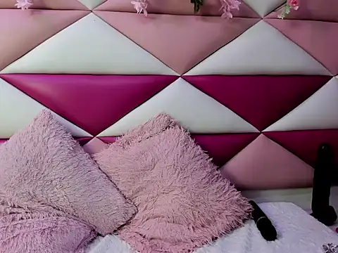 Luna Staar69 online show from 02-13-26, 03:13