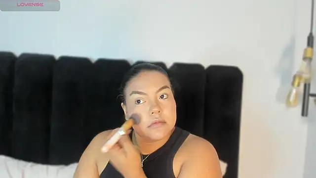 Amaranoir- online show from 02-24-26, 03:48