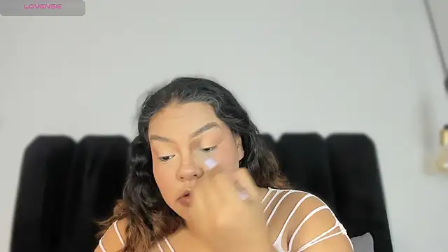 Amaranoir- online show from 03-11-26, 03:56