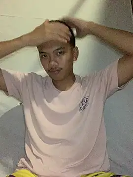 Snapshot of pablozacarias chatting on 02-02-26, 10:25 pablozacarias online show from 02-02-26, 10:25